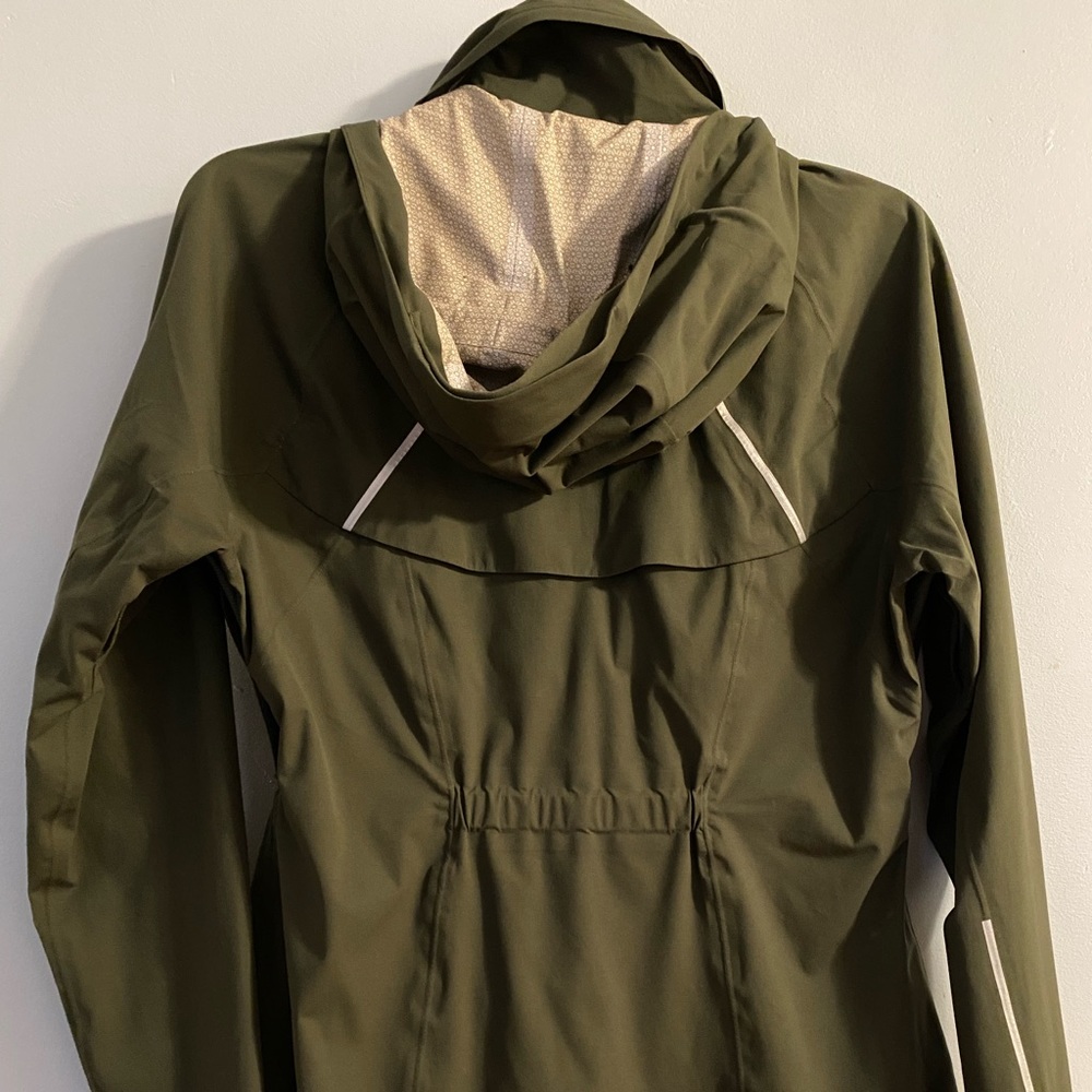 Athleta windbreaker/runner jacket size S - Picture 5 of 10